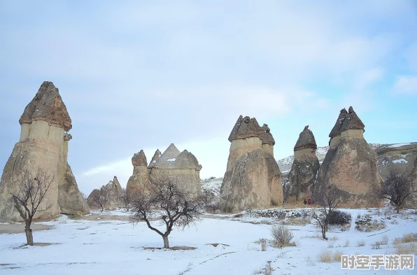 冰雪奇缘升温！同程旅行2024冬季旅游趋势报告，冰雪游搜索热度激增3倍