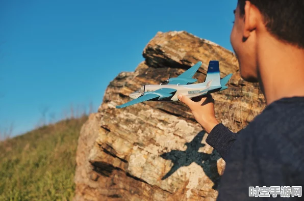 探秘森林之子，武器装备藏匿点全揭秘